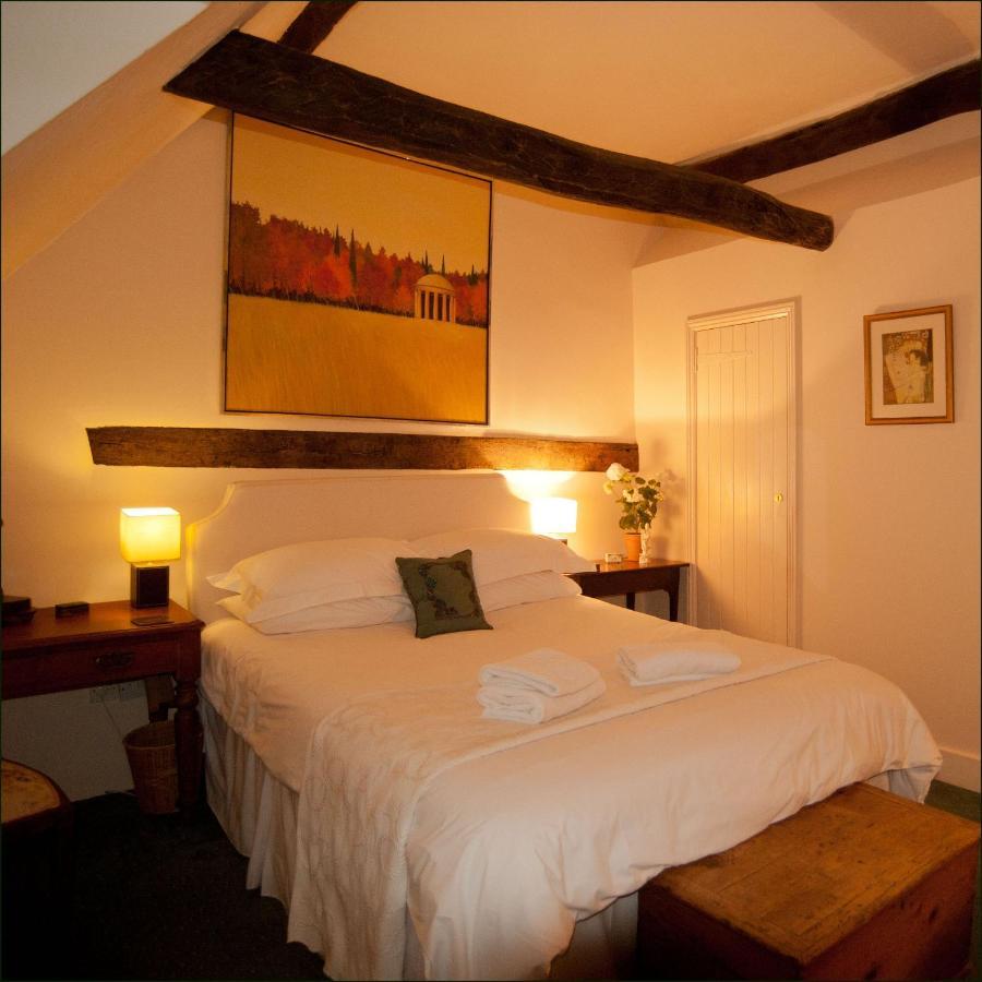 The Old Stables B&B Winslow Bagian luar foto